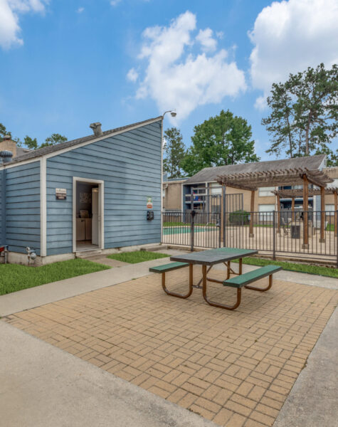 the-grove-on-gladstell-apts-311-gladstell-st-conroe-tx-77301-High-Res-8